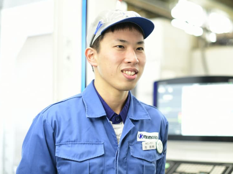 南 雄輔